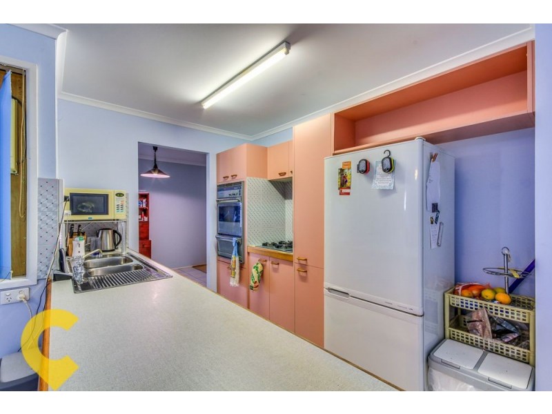 24 Logan Parade, Logan Reserve QLD 4133