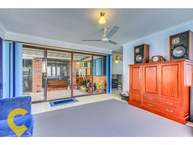 24 Logan Parade, Logan Reserve QLD 4133