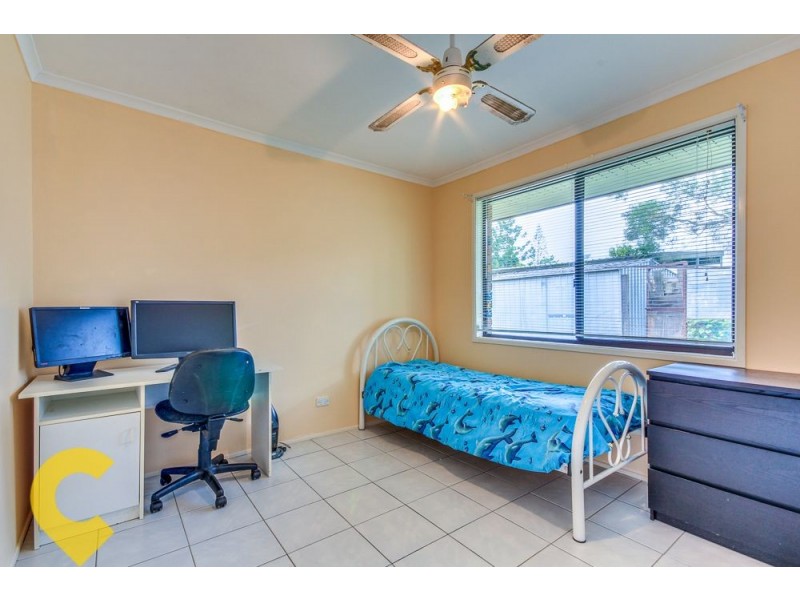 24 Logan Parade, Logan Reserve QLD 4133