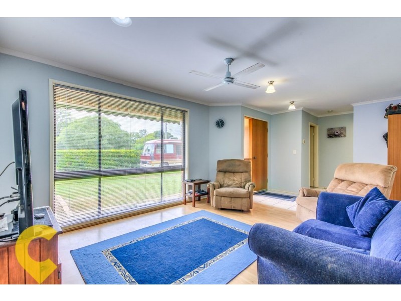 24 Logan Parade, Logan Reserve QLD 4133