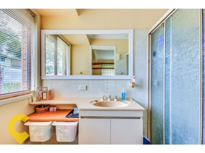 24 Logan Parade, Logan Reserve QLD 4133