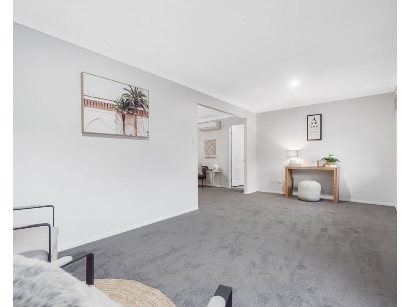 23 Burlington Terrace, Springfield Lakes QLD 4300