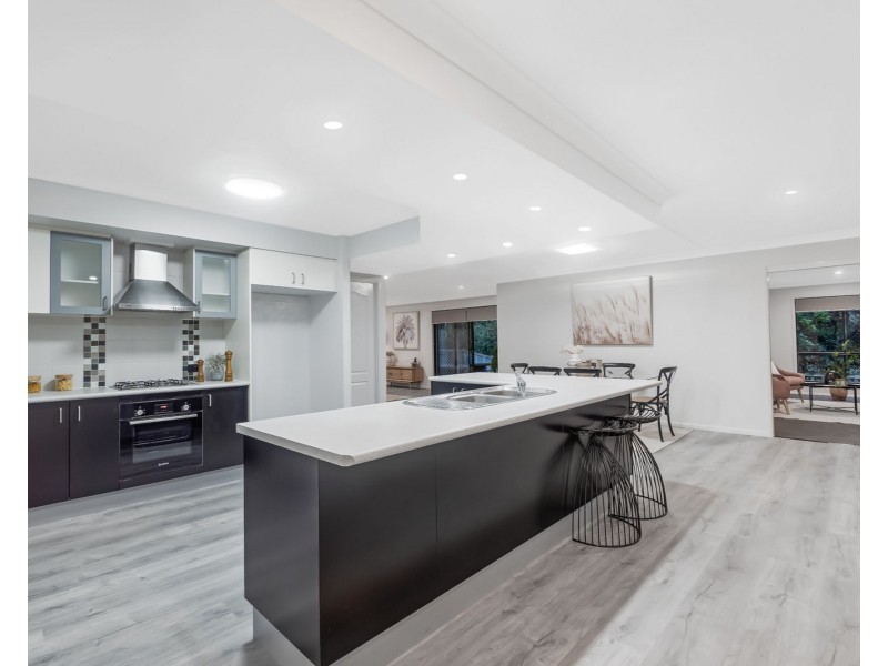 23 Burlington Terrace, Springfield Lakes QLD 4300