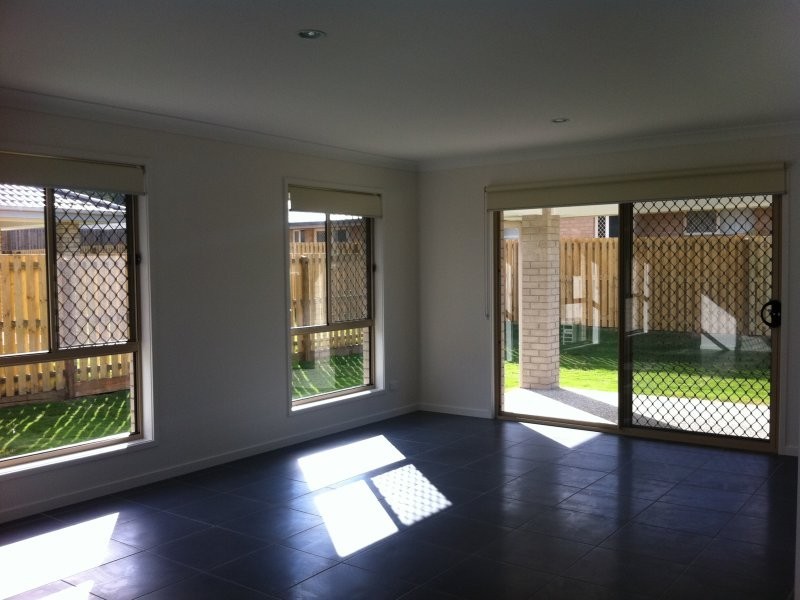 8 Breezeway Drive, Bahrs Scrub QLD 4207