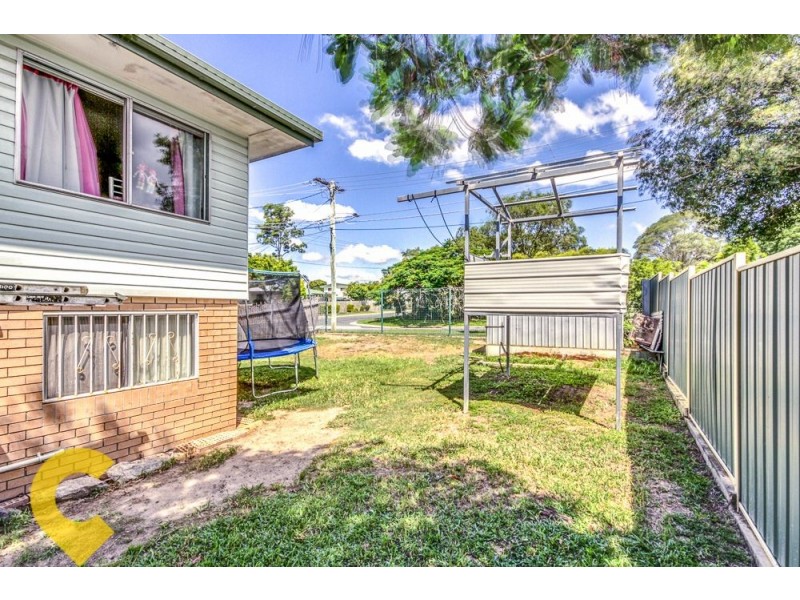 36 Woody Avenue, Kingston QLD 4114