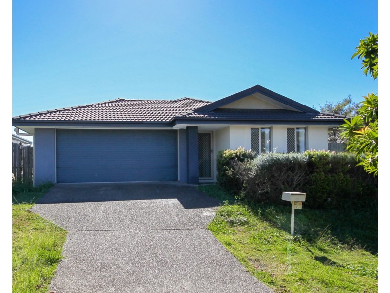 7 Oakvale Avenue, Holmview QLD 4207