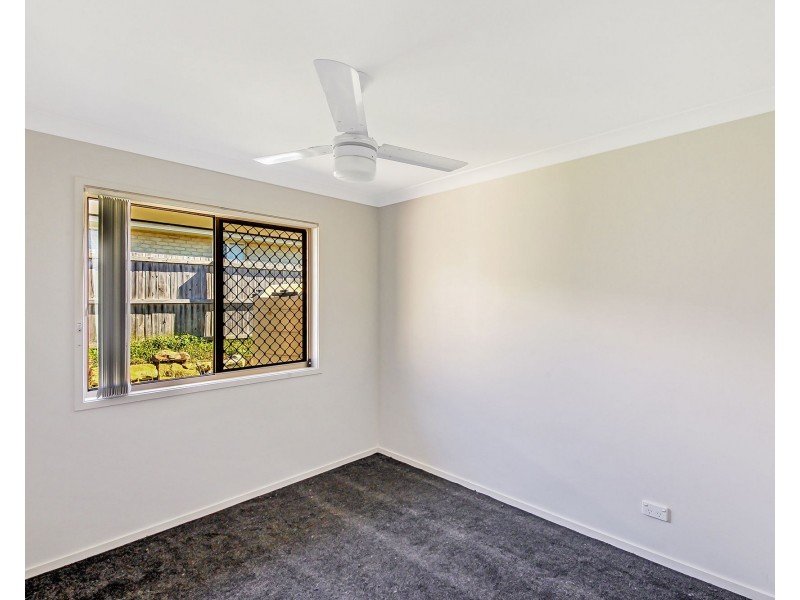 7 Oakvale Avenue, Holmview QLD 4207
