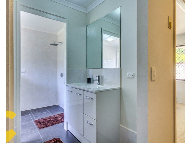 30 Jackson Road, Sunnybank Hills QLD 4109