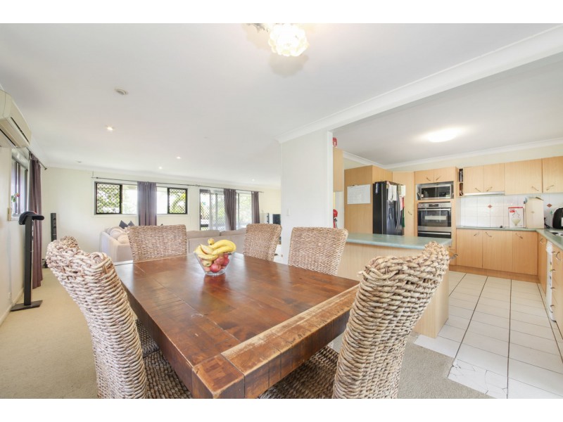 6 Thomas Street, Rochedale South QLD 4123