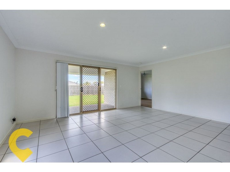 7 Sunridge Circuit, Bahrs Scrub QLD 4207