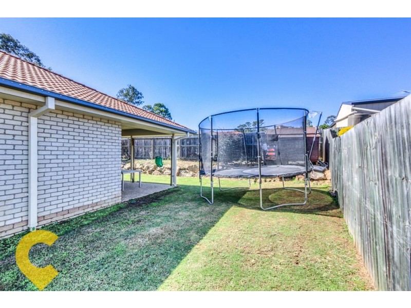 7 Barber Court, Waterford QLD 4133