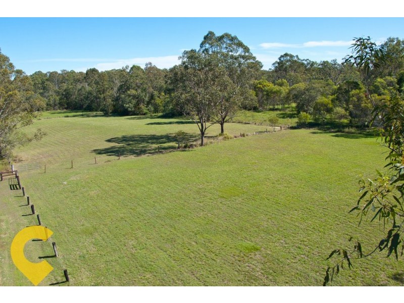205-221 Mundoolun Rd, Jimboomba QLD 4280