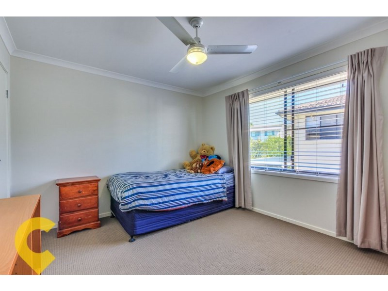 8 Henderson Street, Eight Mile Plains QLD 4113