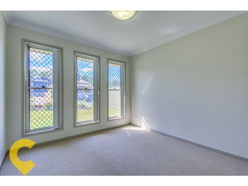 31 Frankland Ave, Waterford QLD 4133