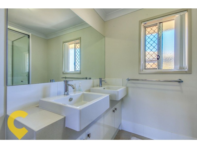 31 Frankland Ave, Waterford QLD 4133