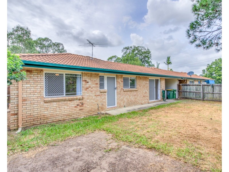 4 Melrose Place, Eagleby QLD 4207