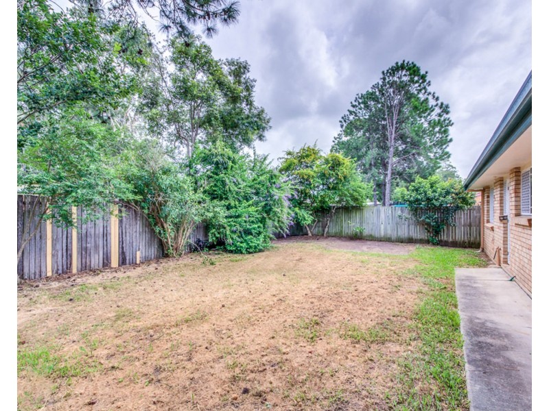 4 Melrose Place, Eagleby QLD 4207