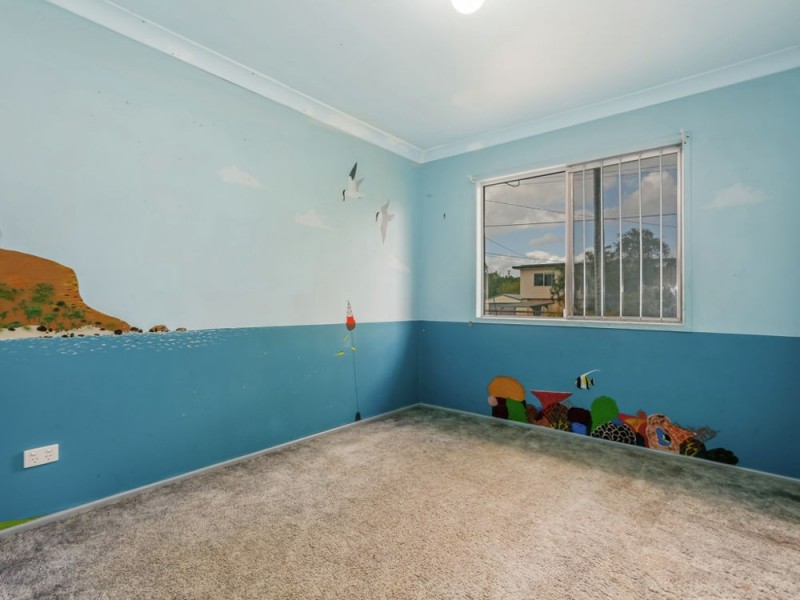 5 Poincettia Street, Kingston QLD 4114