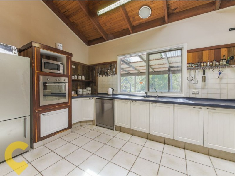 79 Holyrood Road, Maudsland QLD 4210