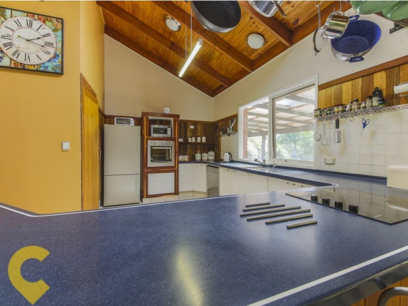 79 Holyrood Road, Maudsland QLD 4210