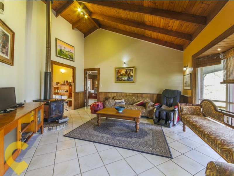 79 Holyrood Road, Maudsland QLD 4210