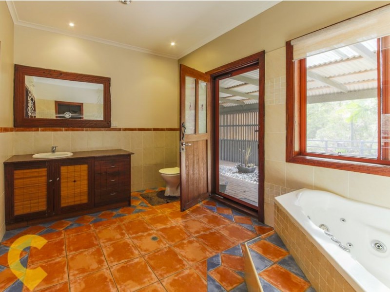 79 Holyrood Road, Maudsland QLD 4210