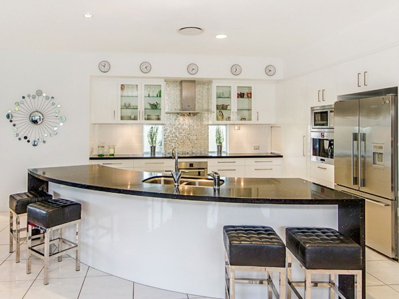 7 Marina Parade, Jacobs Well QLD 4208