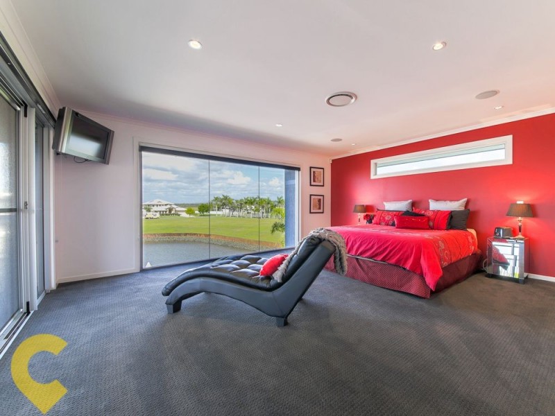 7 Marina Parade, Jacobs Well QLD 4208