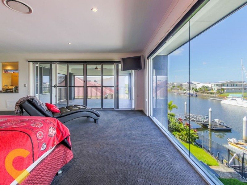 7 Marina Parade, Jacobs Well QLD 4208