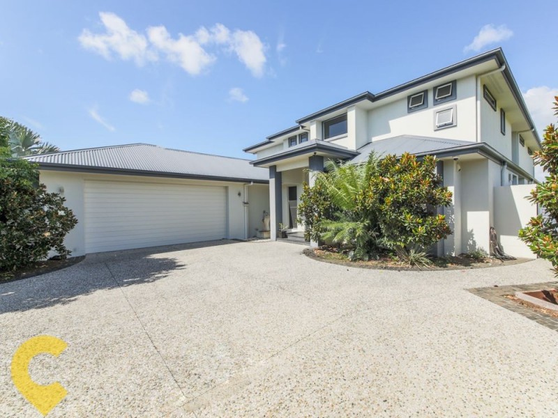 7 Marina Parade, Jacobs Well QLD 4208