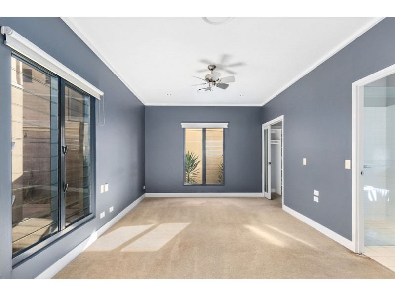 4 Ripple Court, Coomera Waters QLD 4209