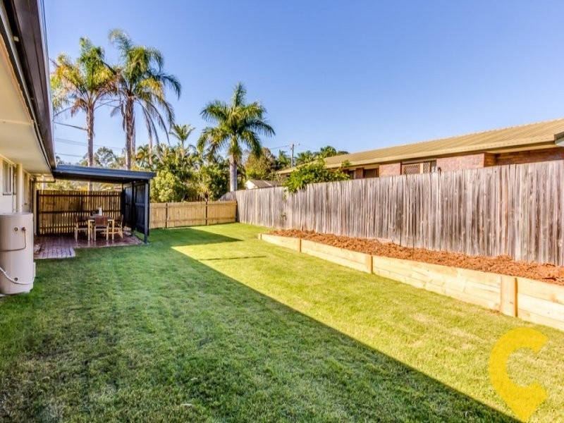 3 Village Drive, Daisy Hill QLD 4127