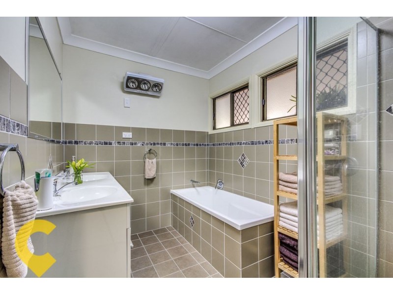 20 Mayflower St, Daisy Hill QLD 4127