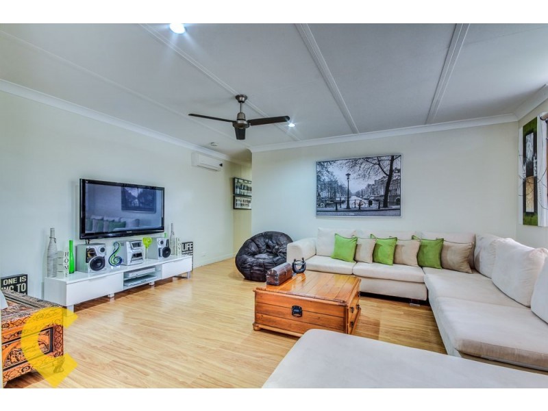20 Mayflower St, Daisy Hill QLD 4127
