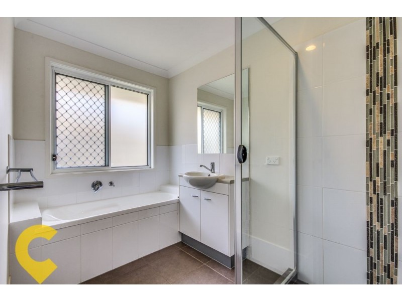 23 Oakvale Avenue, Holmview QLD 4207