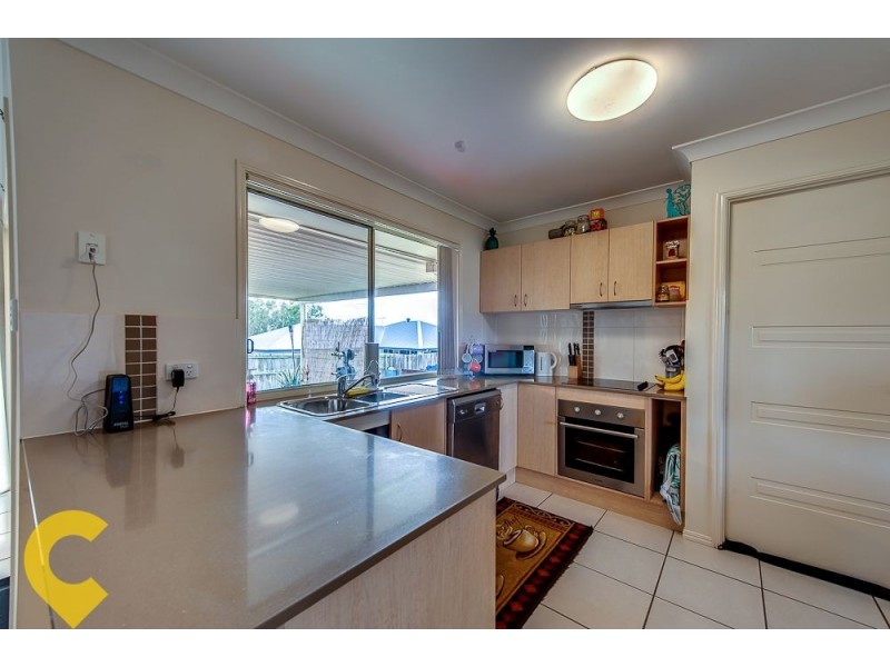 5 Gerbera Place, Regents Park QLD 4118