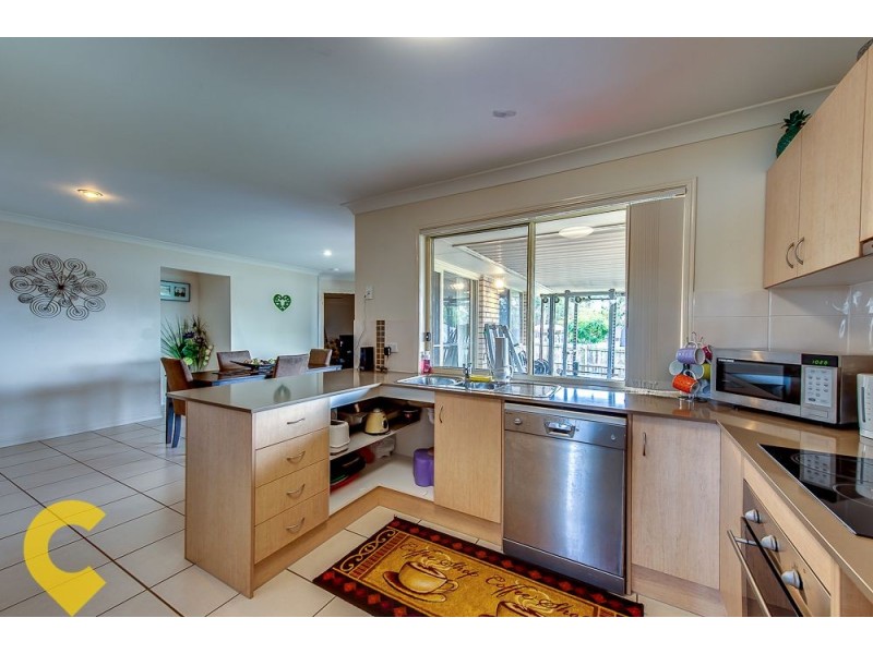 5 Gerbera Place, Regents Park QLD 4118