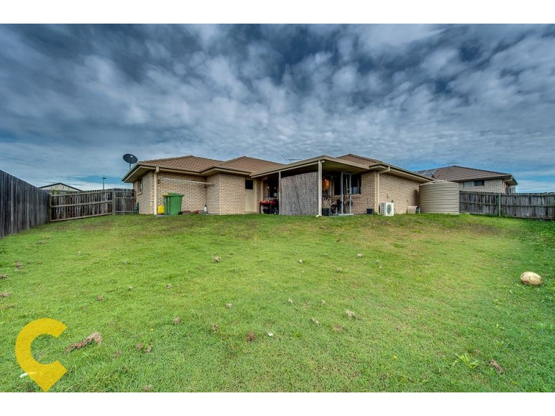 5 Gerbera Place, Regents Park QLD 4118