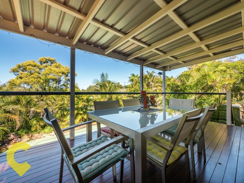 8 Willoughby Crescent, Springwood QLD 4127