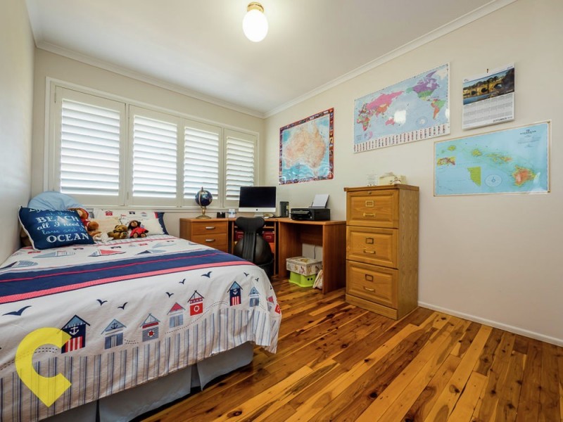 8 Willoughby Crescent, Springwood QLD 4127