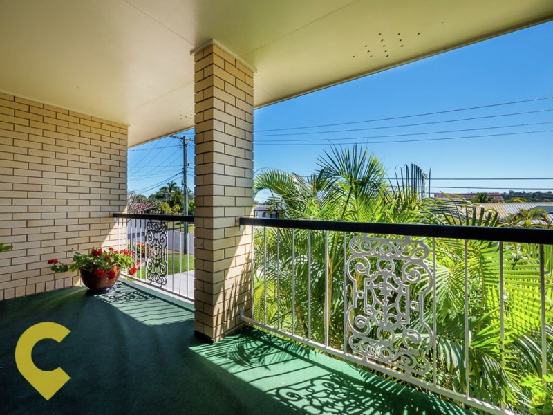 8 Willoughby Crescent, Springwood QLD 4127