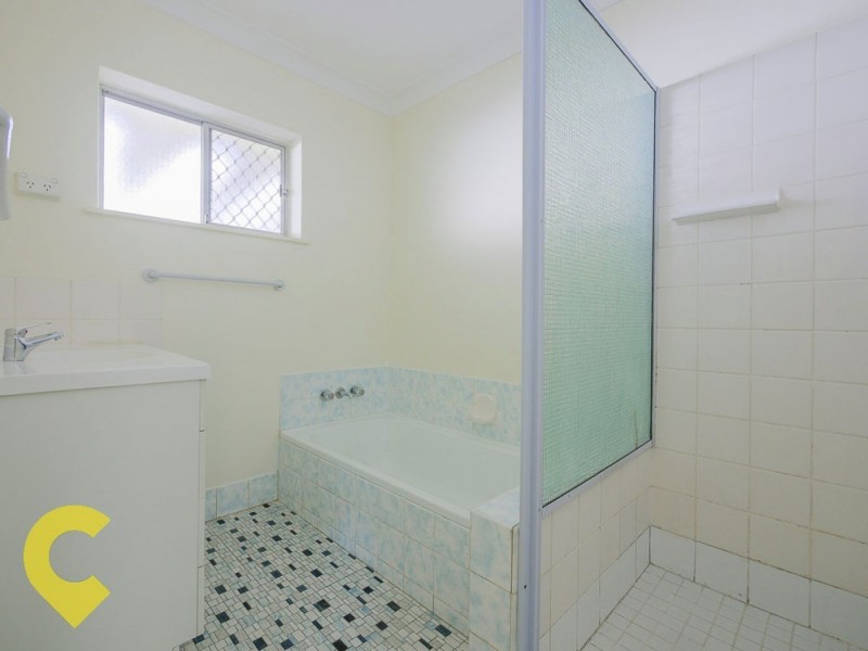64 Karri Avenue, Logan Central QLD 4114