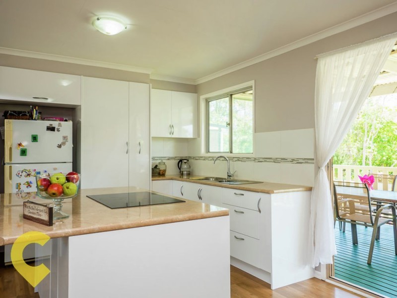 12 Alderbaran Drive, Kingston QLD 4114