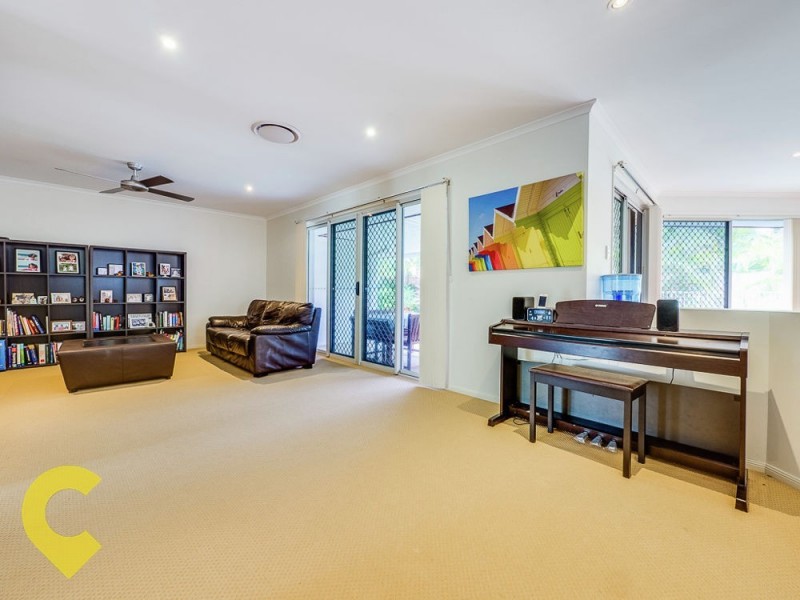 10 Emmaville Crescent, Ormeau QLD 4208