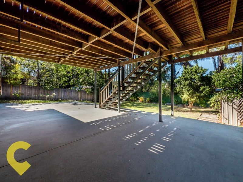7 Rholanda Crescent, Springwood QLD 4127