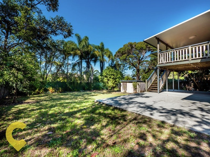 7 Rholanda Crescent, Springwood QLD 4127