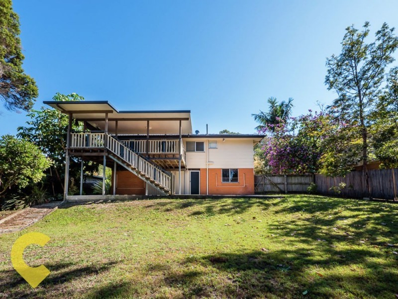 7 Rholanda Crescent, Springwood QLD 4127