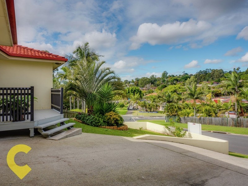 51 Grove Road, Edens Landing QLD 4207