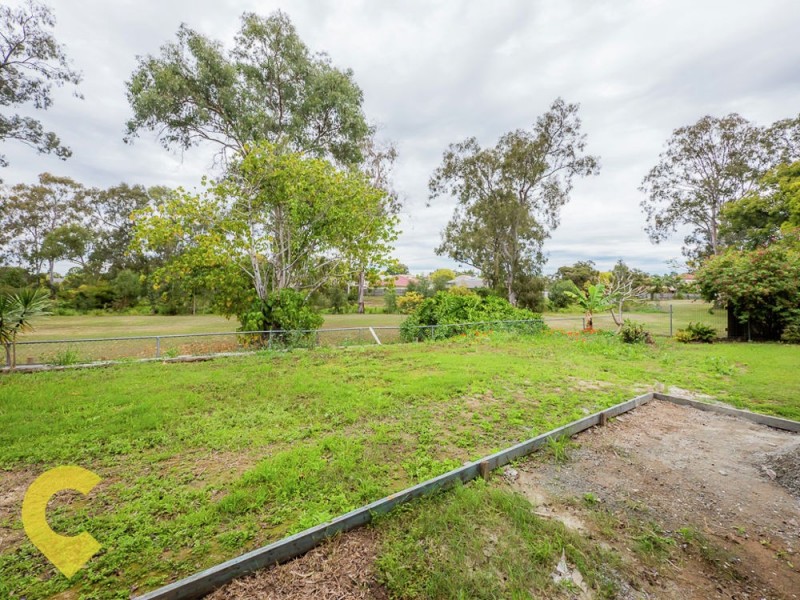 8 Damian Court, Slacks Creek QLD 4127