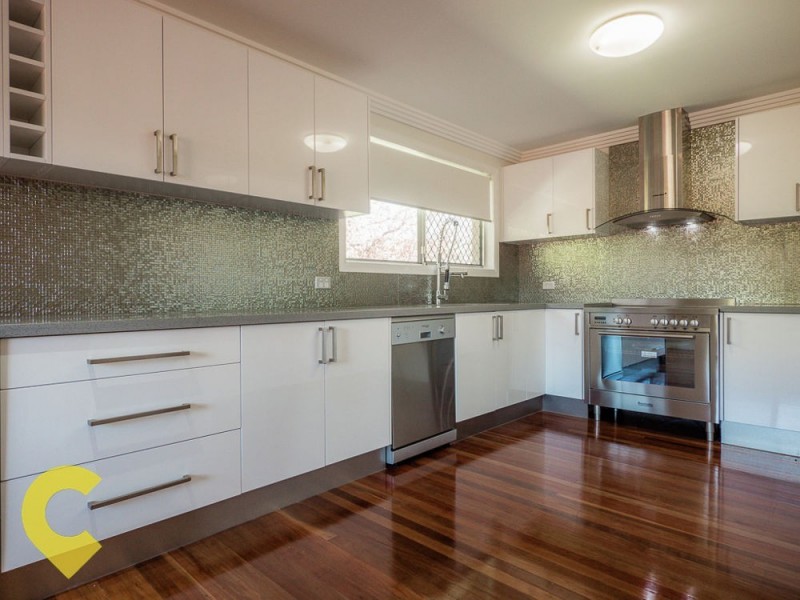 61 Cinderella Drive, Springwood QLD 4127